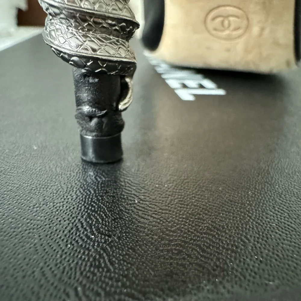 Black Chanel Interlocking CC Logo Mules with Faux Pearl and Snake Accents - Picture 7 of 9